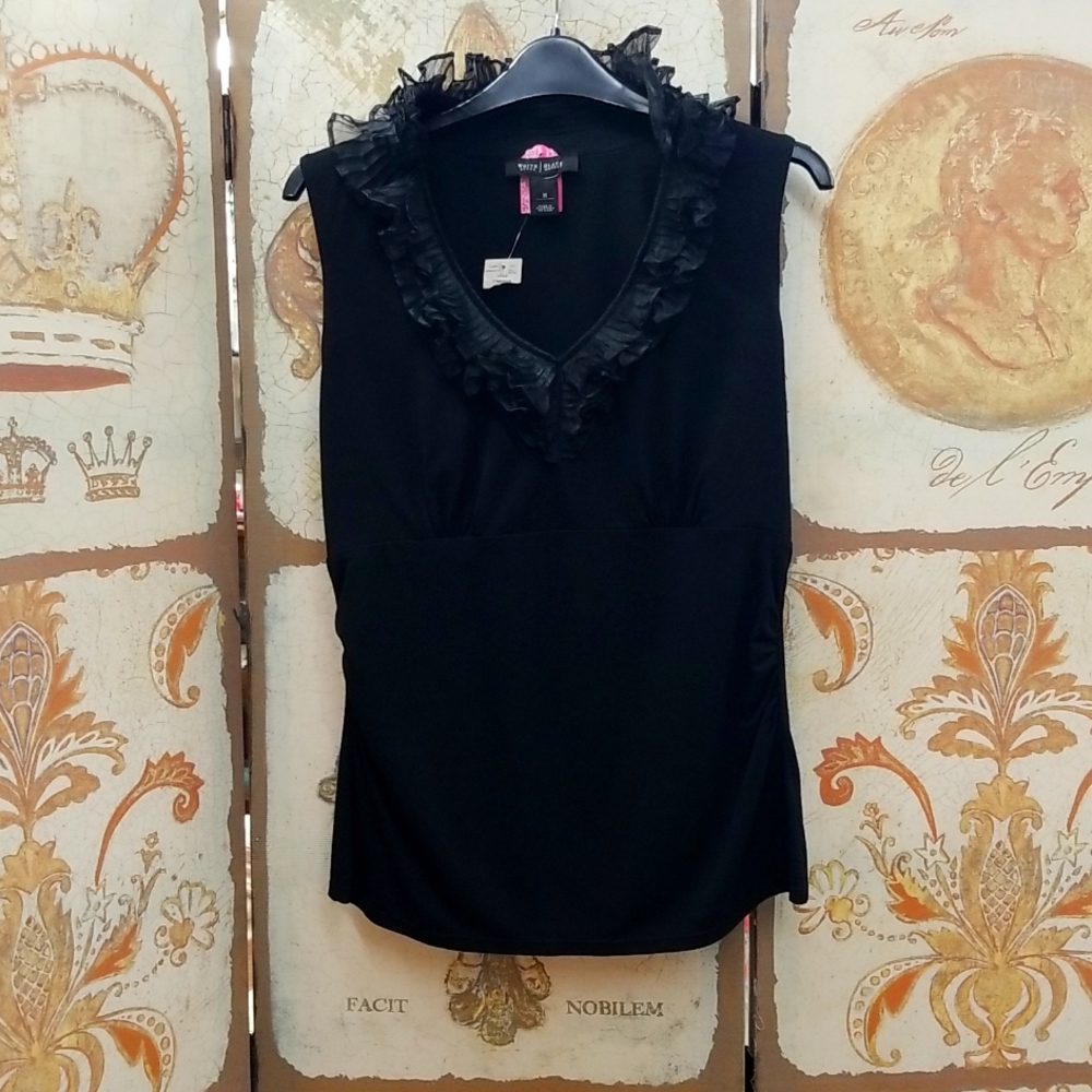 WHBM black top